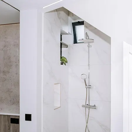 Dark Yellow * Ponta do Sol (Madeira)