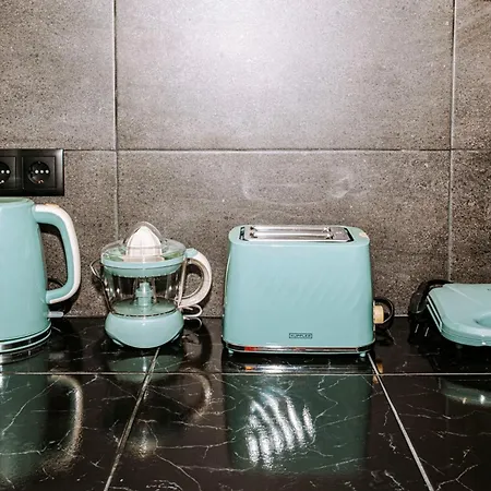 Dark Yellow Дом отдыха *