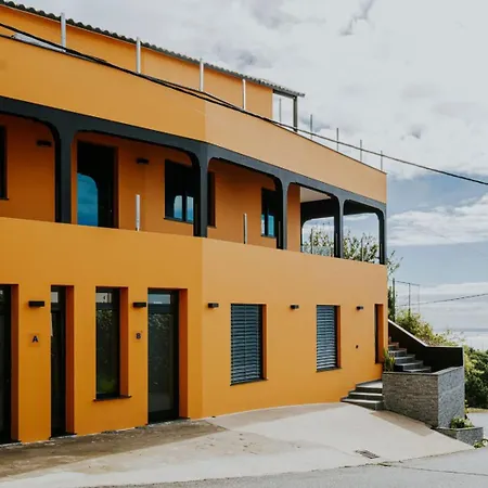 Dark Yellow Ponta do Sol (Madeira)