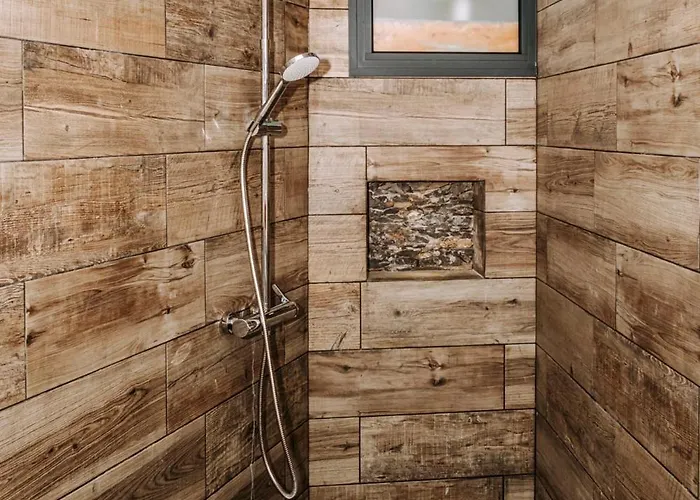 Dark Yellow Nyaraló *