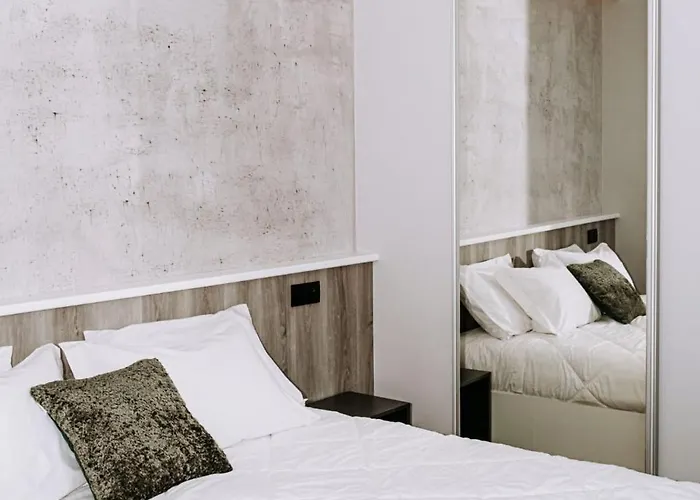 Dark Yellow 別荘 ポンタ・ド・ソル